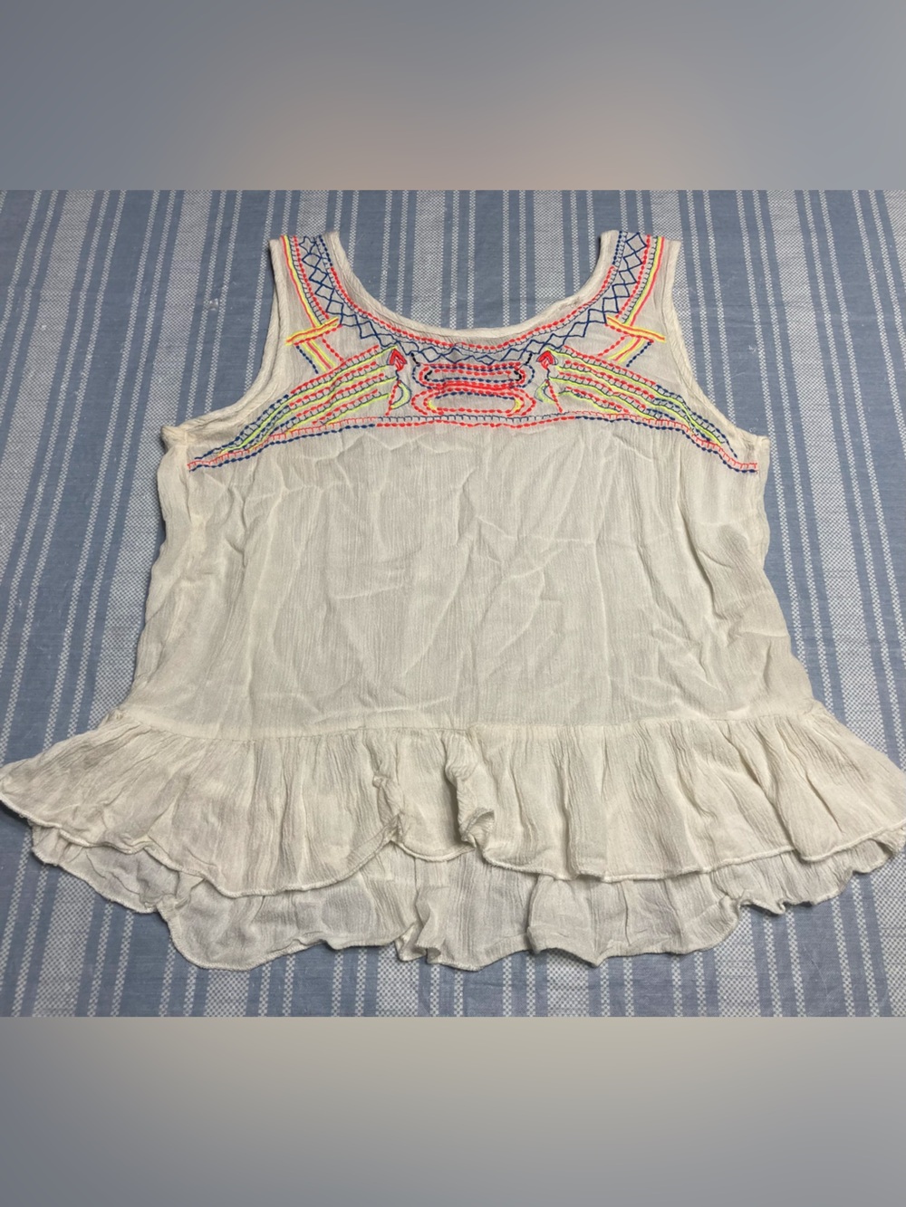 Fun & Flirt vintage off-white embroidered, ruffled top.